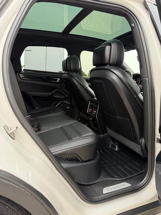 2020 Porsche 9Y0/9Y3 Cayenne - Image 17 of 19