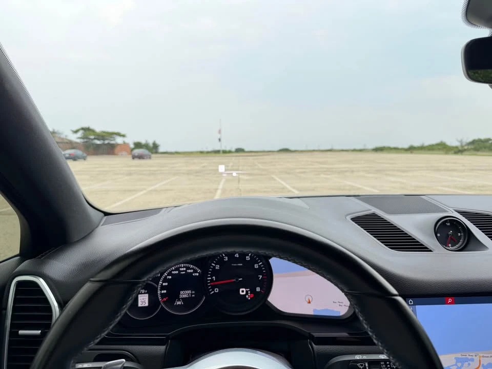 2020 Porsche 9Y0/9Y3 Cayenne - Image 15 of 19