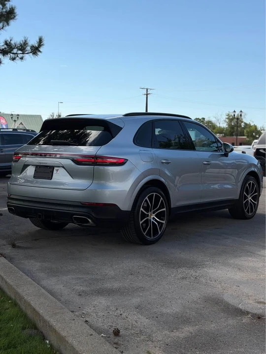 2020 Porsche 9Y0/9Y3 Cayenne - Image 6 of 20