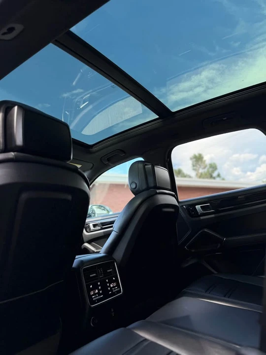 2020 Porsche 9Y0/9Y3 Cayenne - Image 19 of 20