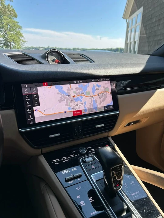 2020 Porsche 9Y0/9Y3 Cayenne - Image 13 of 14