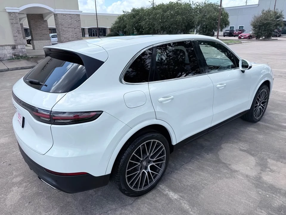 2020 Porsche 9Y0/9Y3 Cayenne - Image 2 of 9