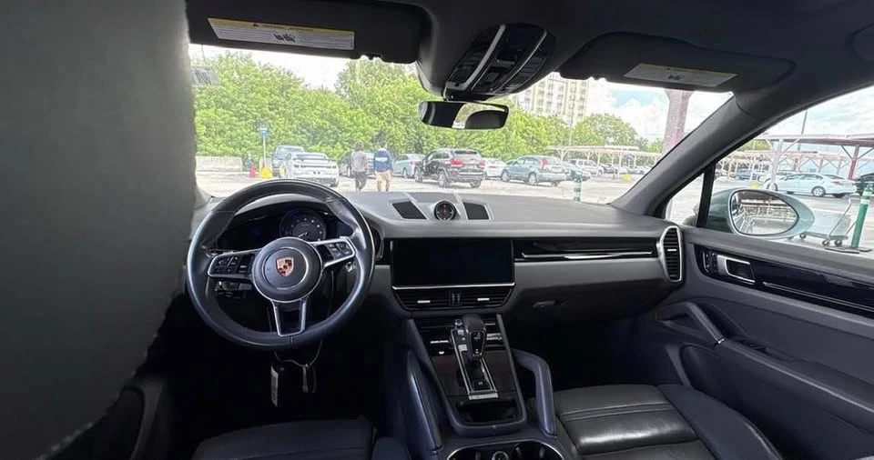 2020 Porsche 9Y0/9Y3 Cayenne - Image 11 of 12