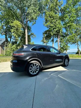 2020 Porsche Cayenne Sport Utility 4D