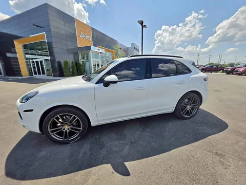 2020 Porsche Cayenne Sport Utility 4D