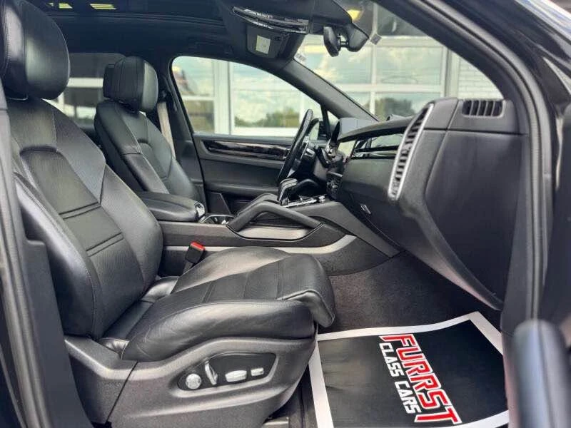 2020 Porsche 9Y0/9Y3 Cayenne - Image 14 of 15