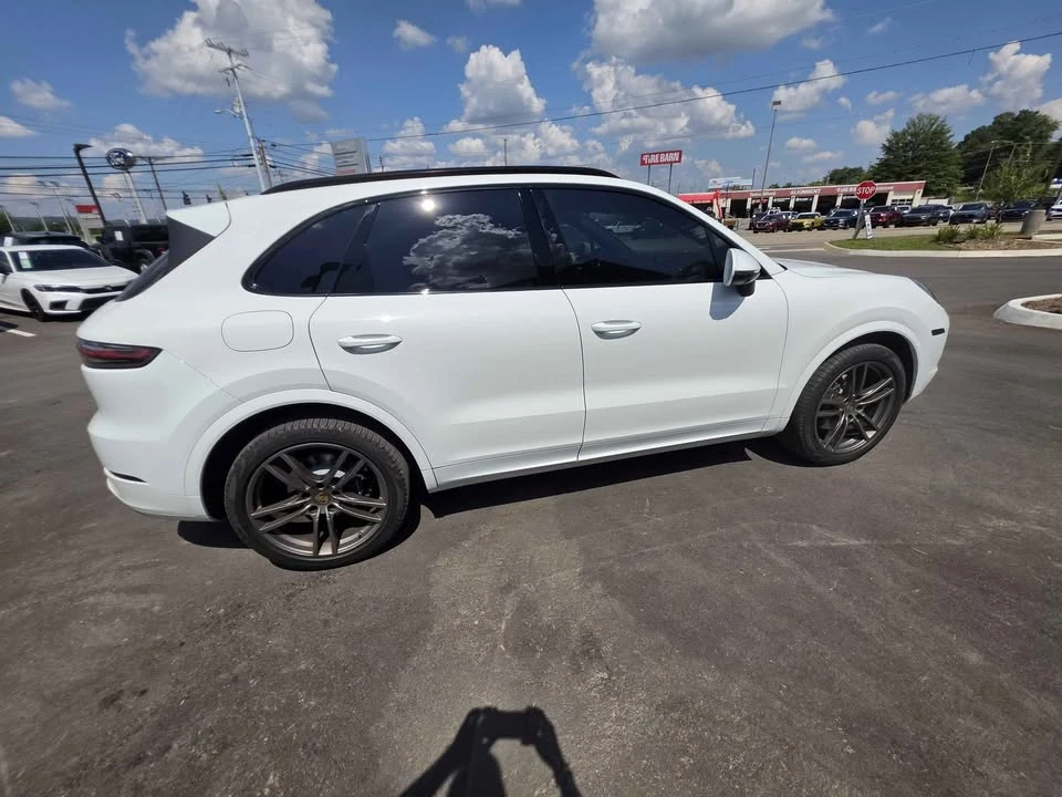 2020 Porsche 9Y0/9Y3 Cayenne - Image 2 of 13