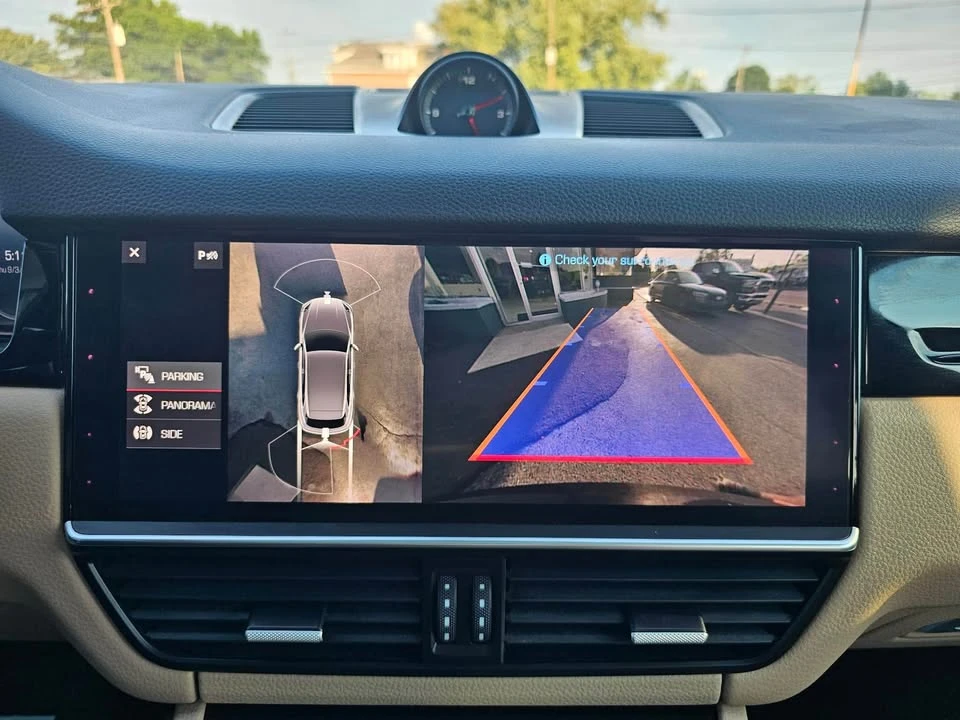 2020 Porsche 9Y0/9Y3 Cayenne - Image 19 of 20