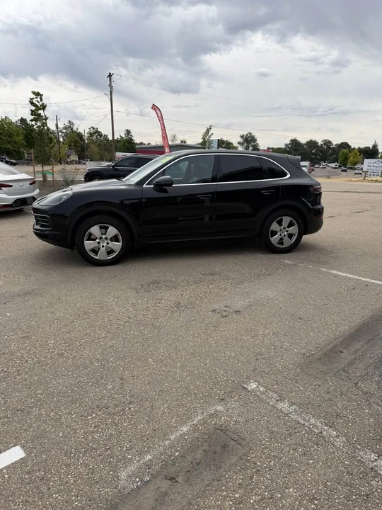 2020 Porsche 9Y0/9Y3 Cayenne - Image 8 of 17