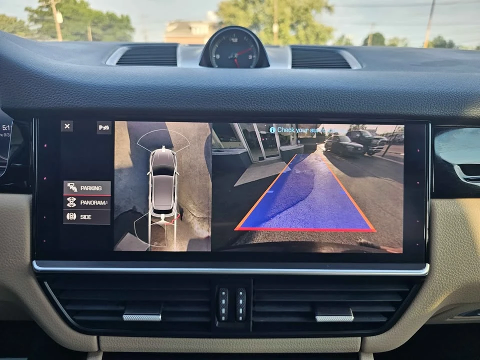 2020 Porsche 9Y0/9Y3 Cayenne - Image 19 of 20