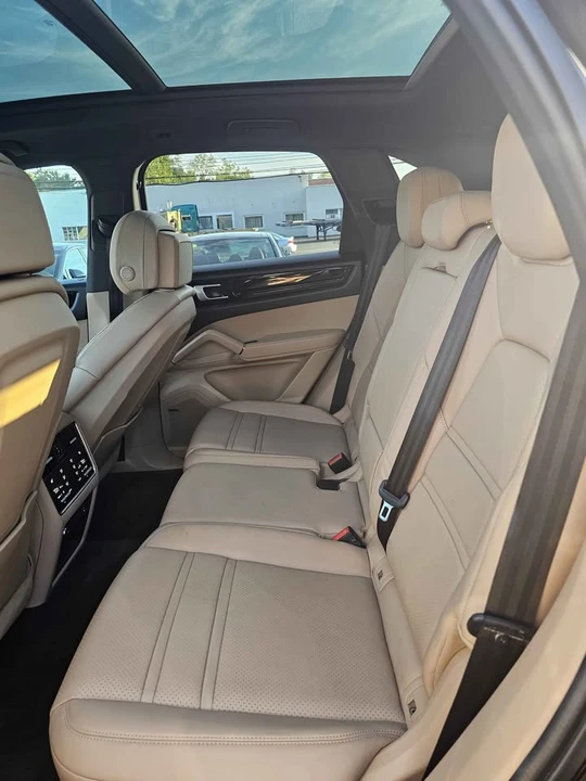 2020 Porsche 9Y0/9Y3 Cayenne - Image 15 of 20