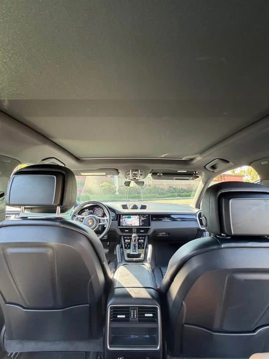 2020 Porsche 9Y0/9Y3 Cayenne - Image 19 of 20