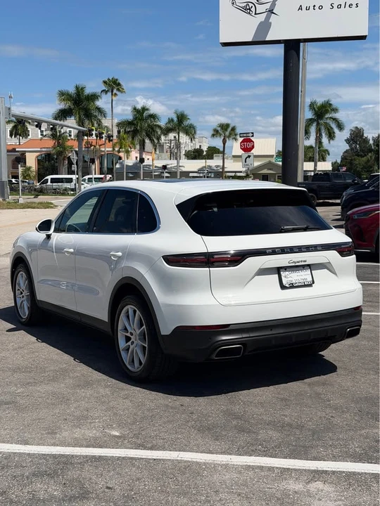 2020 Porsche 9Y0/9Y3 Cayenne - Image 6 of 17