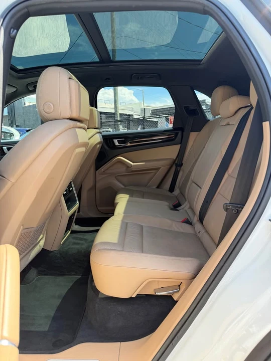 2020 Porsche 9Y0/9Y3 Cayenne - Image 13 of 17