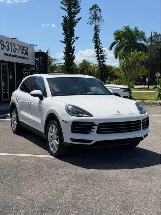 2020 Porsche 9Y0/9Y3 Cayenne - Image 3 of 17