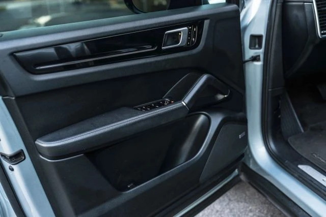 2020 Porsche 9Y0/9Y3 Cayenne - Image 23 of 31