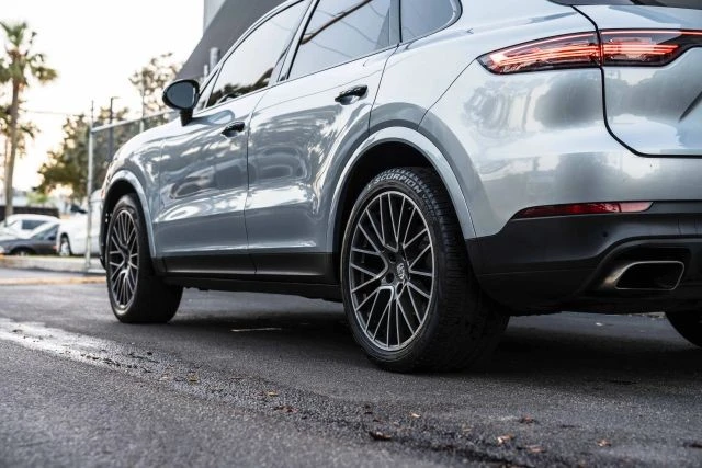 2020 Porsche 9Y0/9Y3 Cayenne - Image 10 of 31