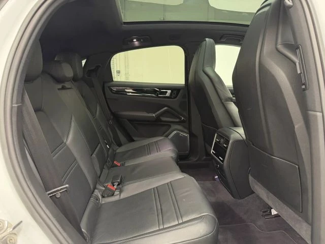 2020 Porsche 9Y0/9Y3 Cayenne - Image 17 of 31
