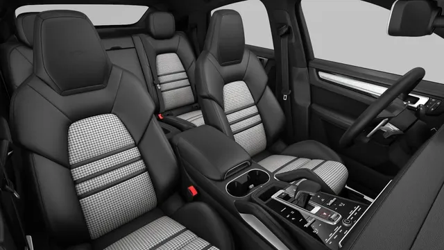 2020 Porsche Cayenne Turbo Coupe