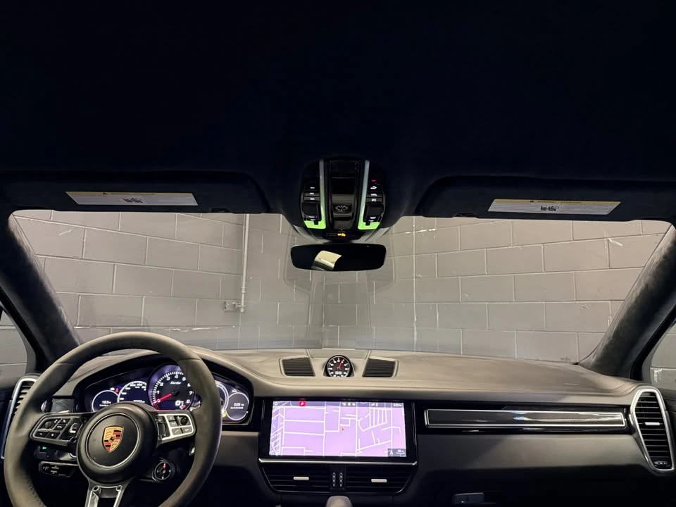 2020 Porsche Cayenne - Image 19 of 20
