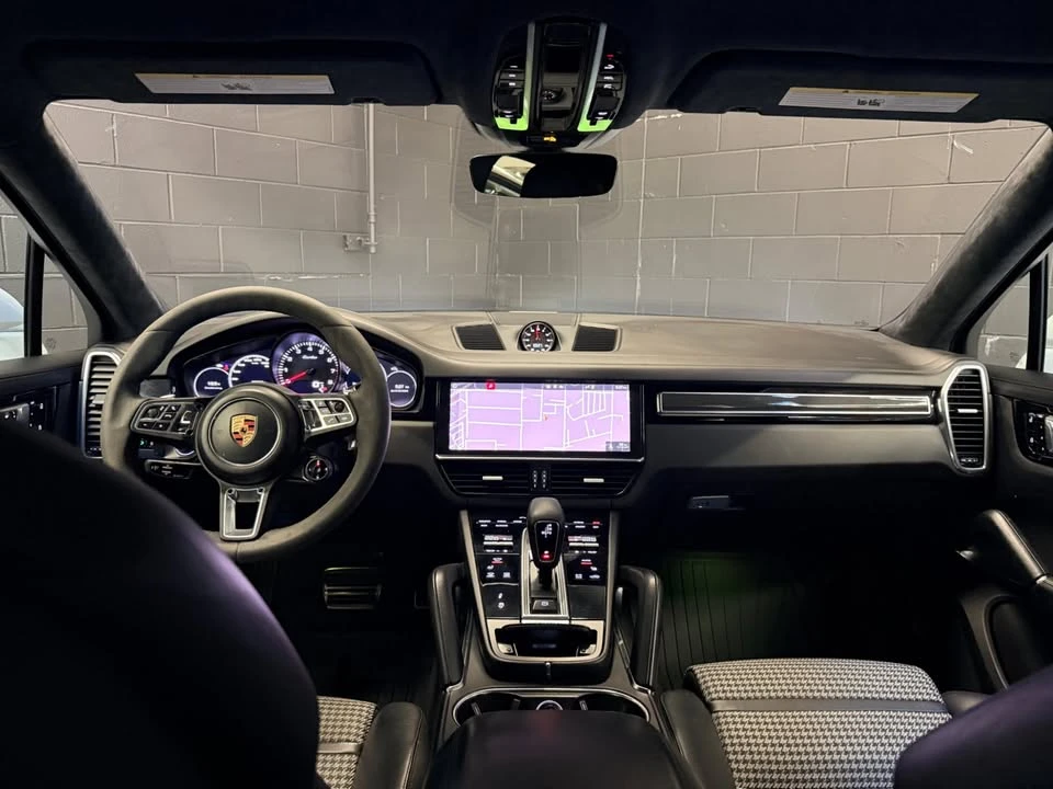 2020 Porsche Cayenne - Image 16 of 20