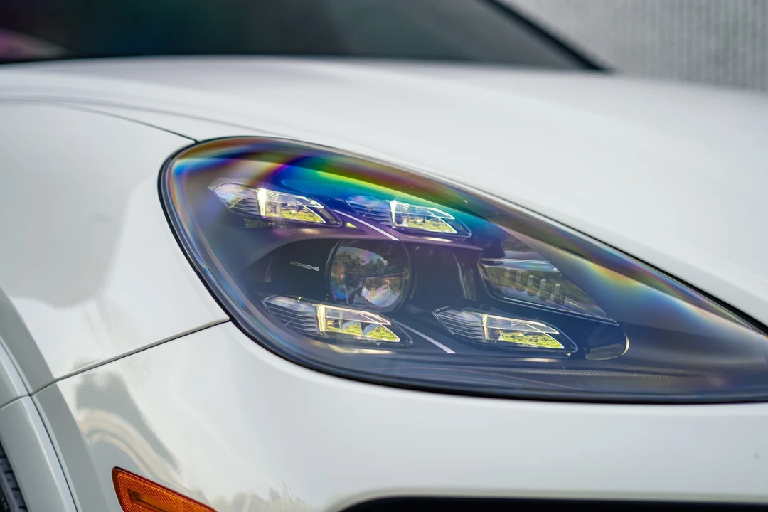2020 Porsche Cayenne - Image 10 of 31