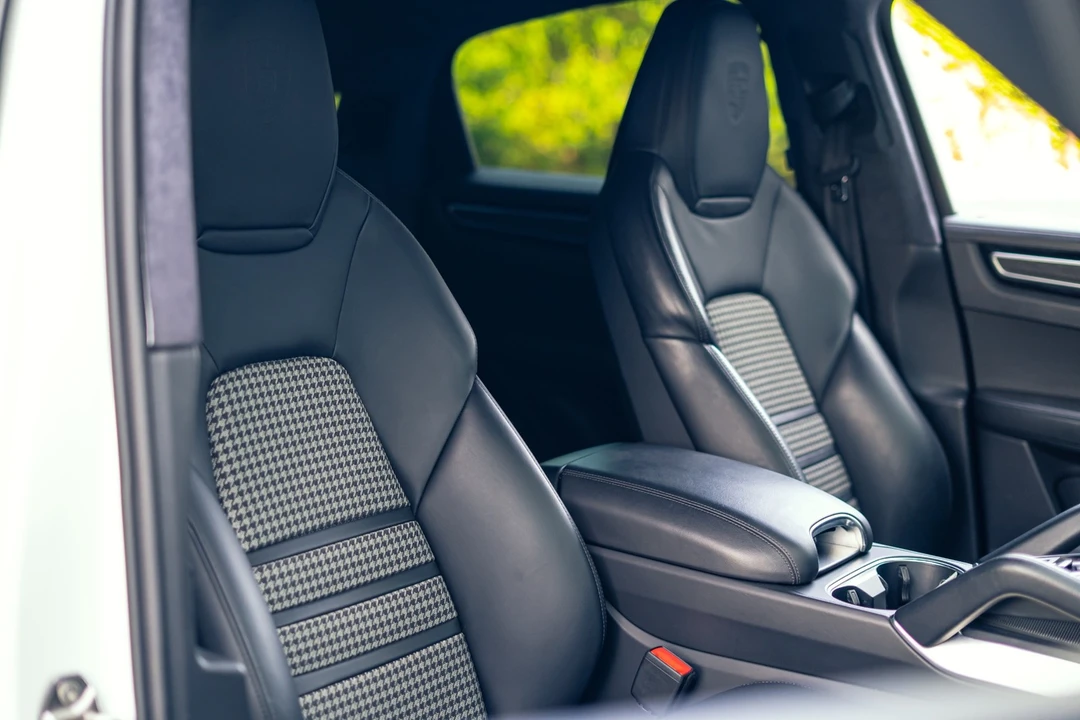 2020 Porsche Cayenne - Image 4 of 31