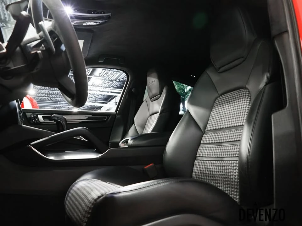 2020 Porsche Cayenne - Image 16 of 20