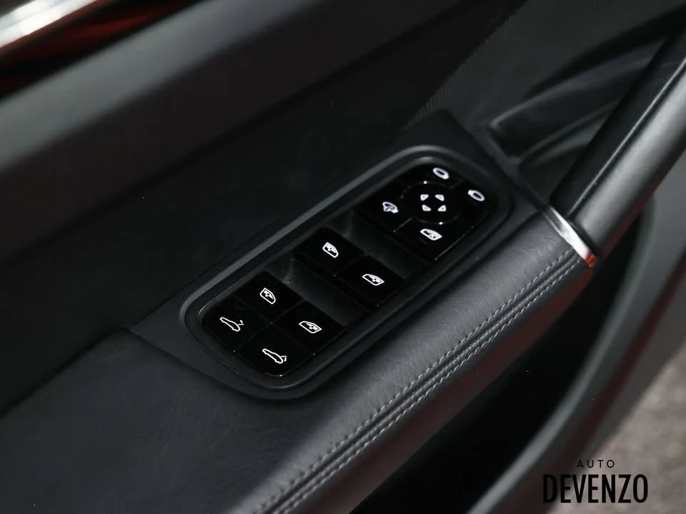 2020 Porsche Cayenne - Image 13 of 20