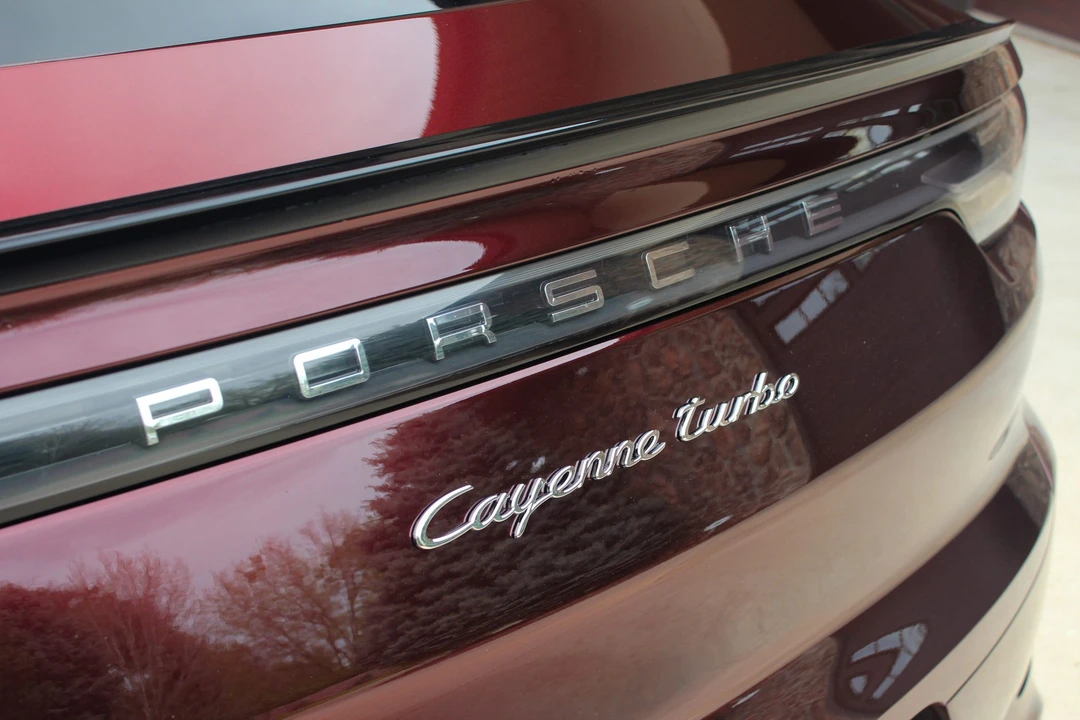 2020 Porsche 9Y0/9Y3 Cayenne Turbo - Image 30 of 31
