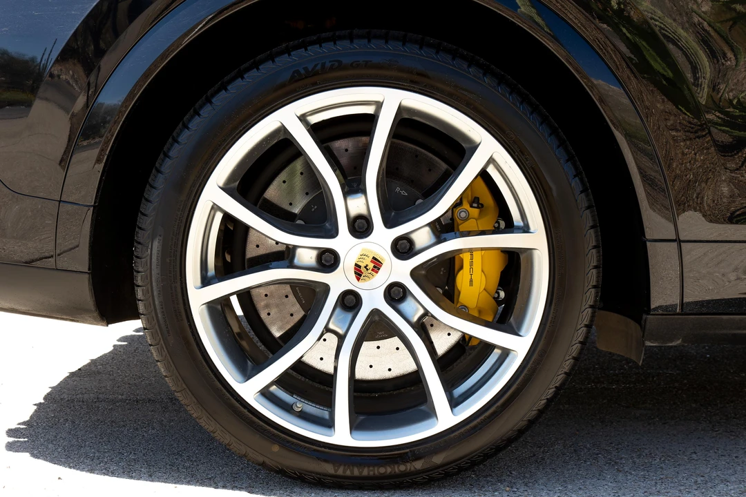 2020 Porsche 9Y0/9Y3 Cayenne Turbo - Image 27 of 31
