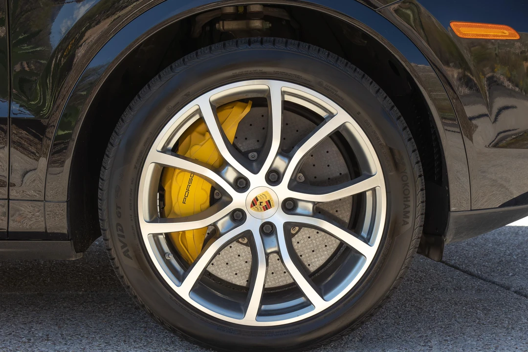 2020 Porsche 9Y0/9Y3 Cayenne Turbo - Image 28 of 31