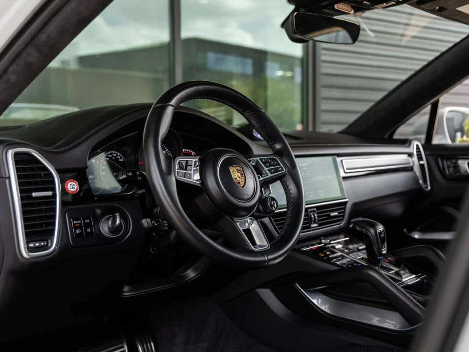 2020 Porsche Cayenne - Image 4 of 5