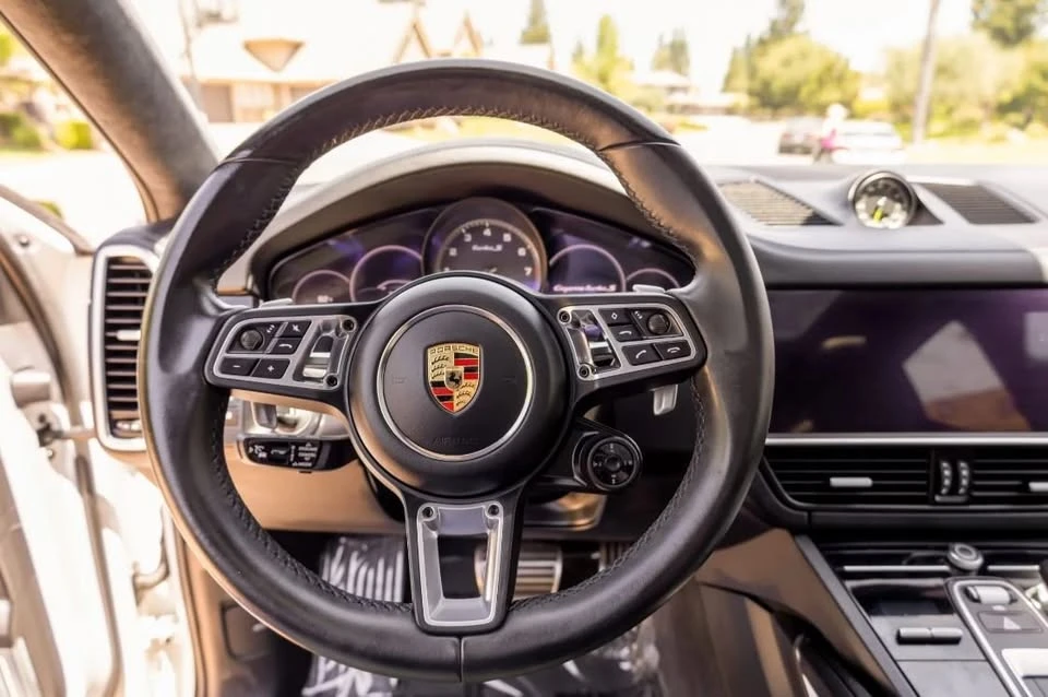 2020 Porsche 9Y0/9Y3 Cayenne Coupe - Image 4 of 5