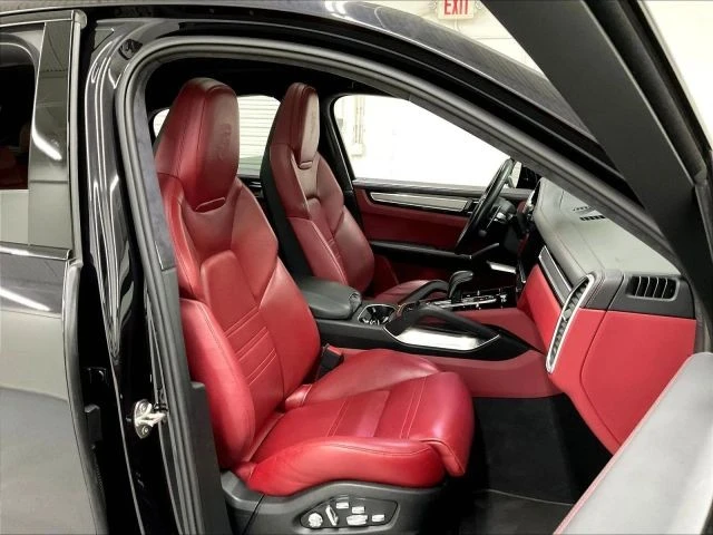 2020 Porsche 9Y0/9Y3 Cayenne Turbo - Image 13 of 31