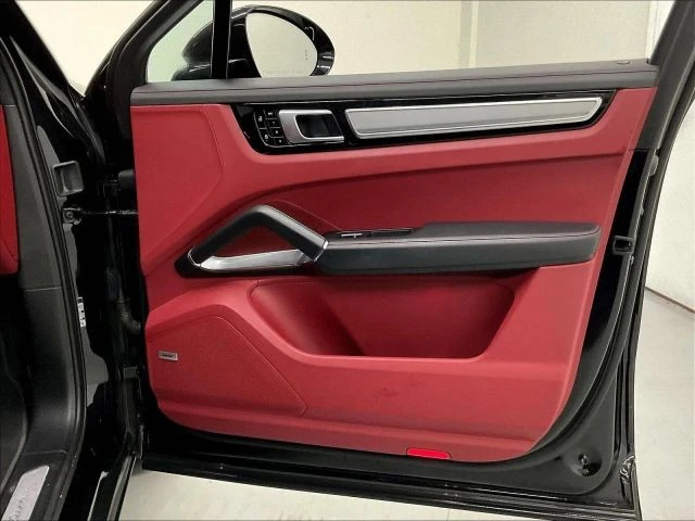 2020 Porsche 9Y0/9Y3 Cayenne Turbo - Image 18 of 31