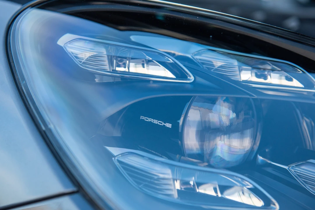 2020 Porsche 9Y0/9Y3 Cayenne Turbo - Image 27 of 31