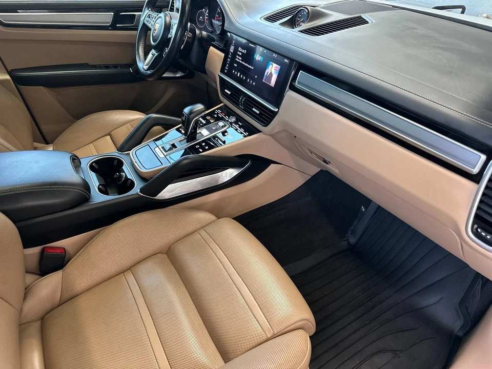 2020 Porsche 9Y0/9Y3 Cayenne Turbo - Image 16 of 31