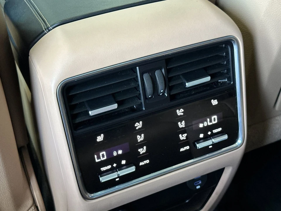 2020 Porsche 9Y0/9Y3 Cayenne Turbo - Image 13 of 31
