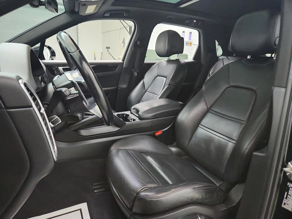2020 Porsche 9Y0/9Y3 Cayenne - Image 10 of 12