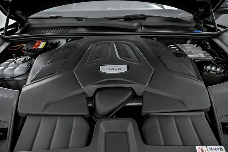 2020 Porsche 9Y0/9Y3 Cayenne - Image 17 of 21