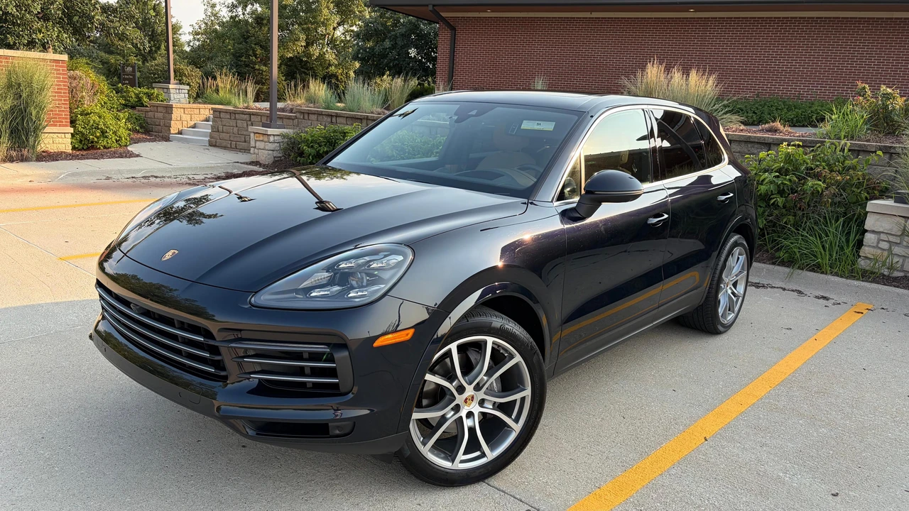 2020 Porsche 9Y0/9Y3 Cayenne - Image 10 of 31