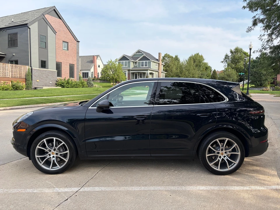 2020 Porsche 9Y0/9Y3 Cayenne - Image 12 of 31