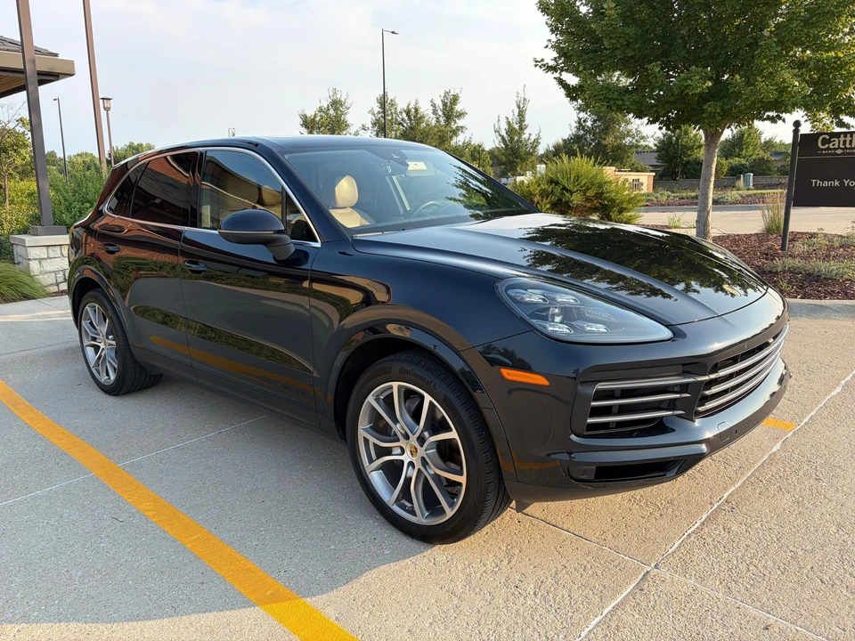 2020 Porsche 9Y0/9Y3 Cayenne - Image 22 of 31