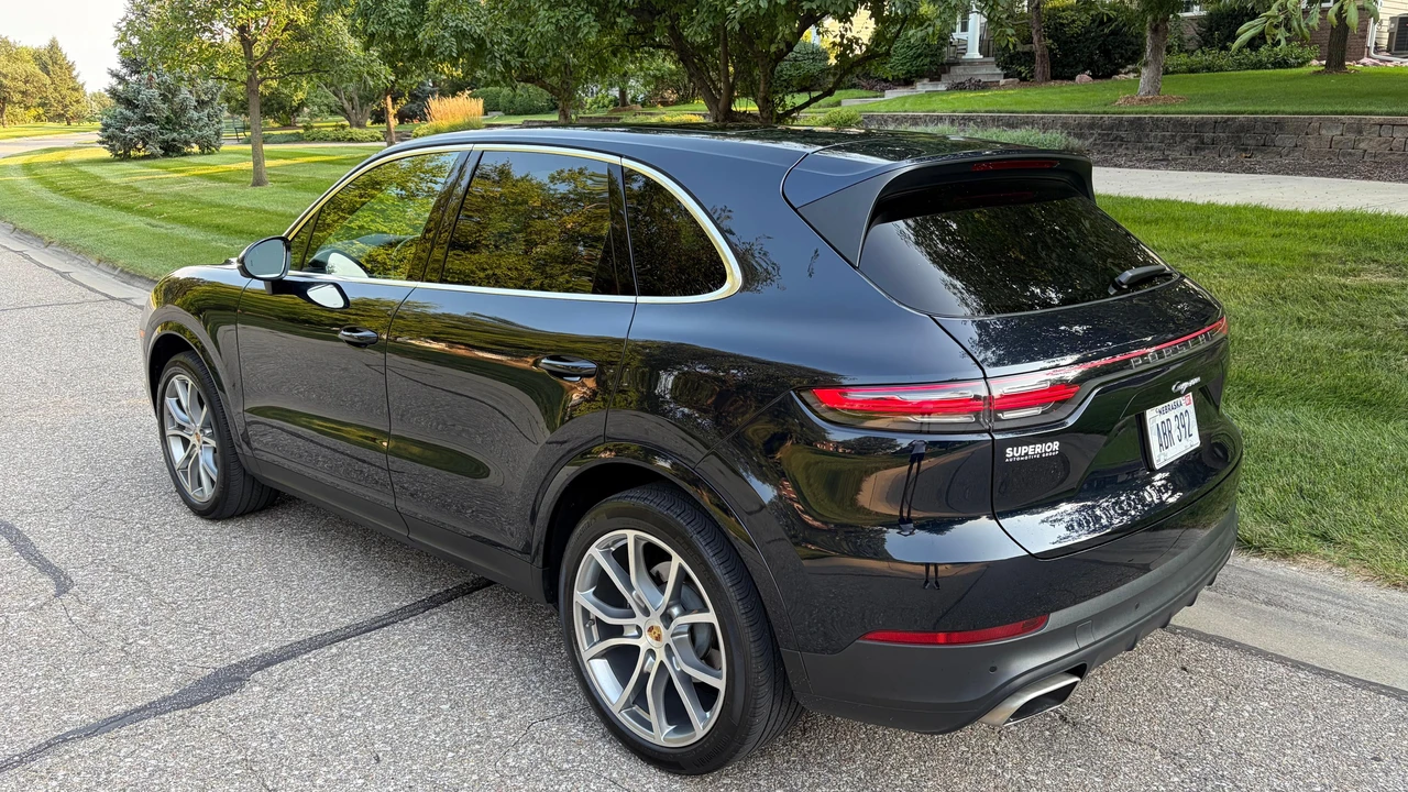 2020 Porsche 9Y0/9Y3 Cayenne - Image 14 of 31