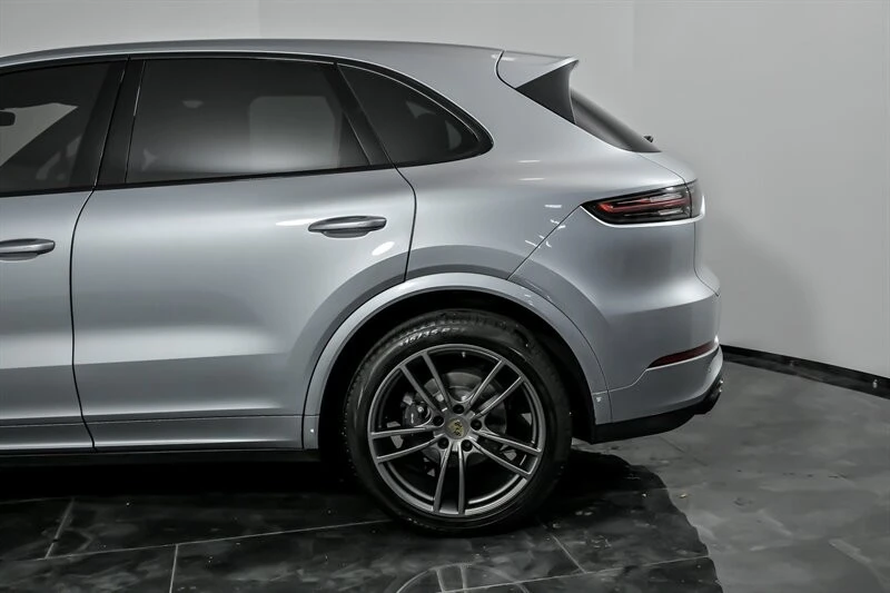 2020 Porsche 9Y0/9Y3 Cayenne - Image 8 of 21