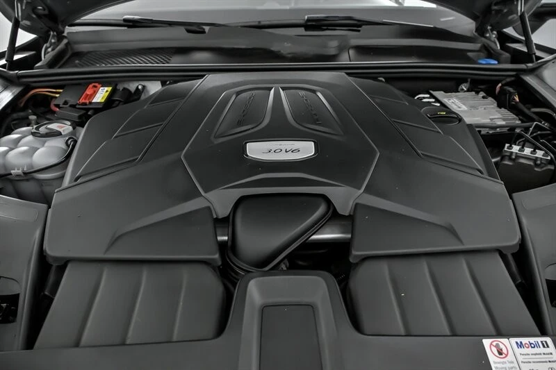 2020 Porsche 9Y0/9Y3 Cayenne - Image 15 of 21