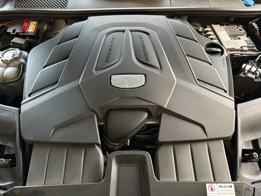 2020 Porsche 9Y0/9Y3 Cayenne - Image 12 of 12