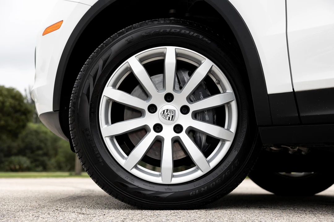 2020 Porsche 9Y0/9Y3 Cayenne - Image 28 of 31