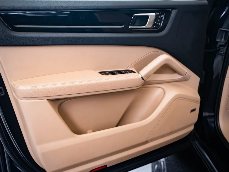2020 Porsche 9Y0/9Y3 Cayenne - Image 17 of 21